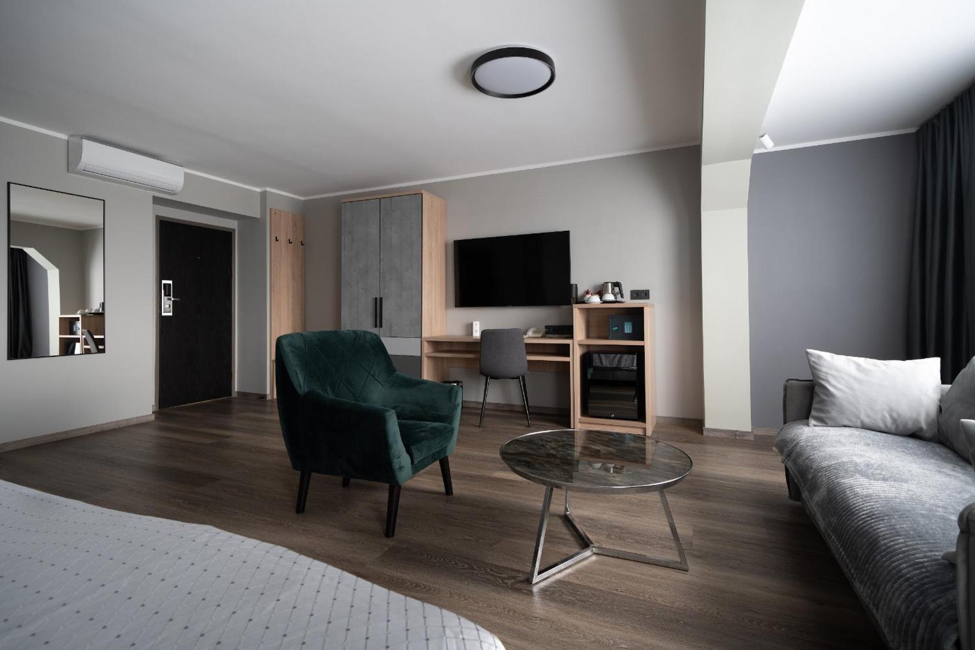 Bellevue Park Hotel Riga With Free Parking Εξωτερικό φωτογραφία