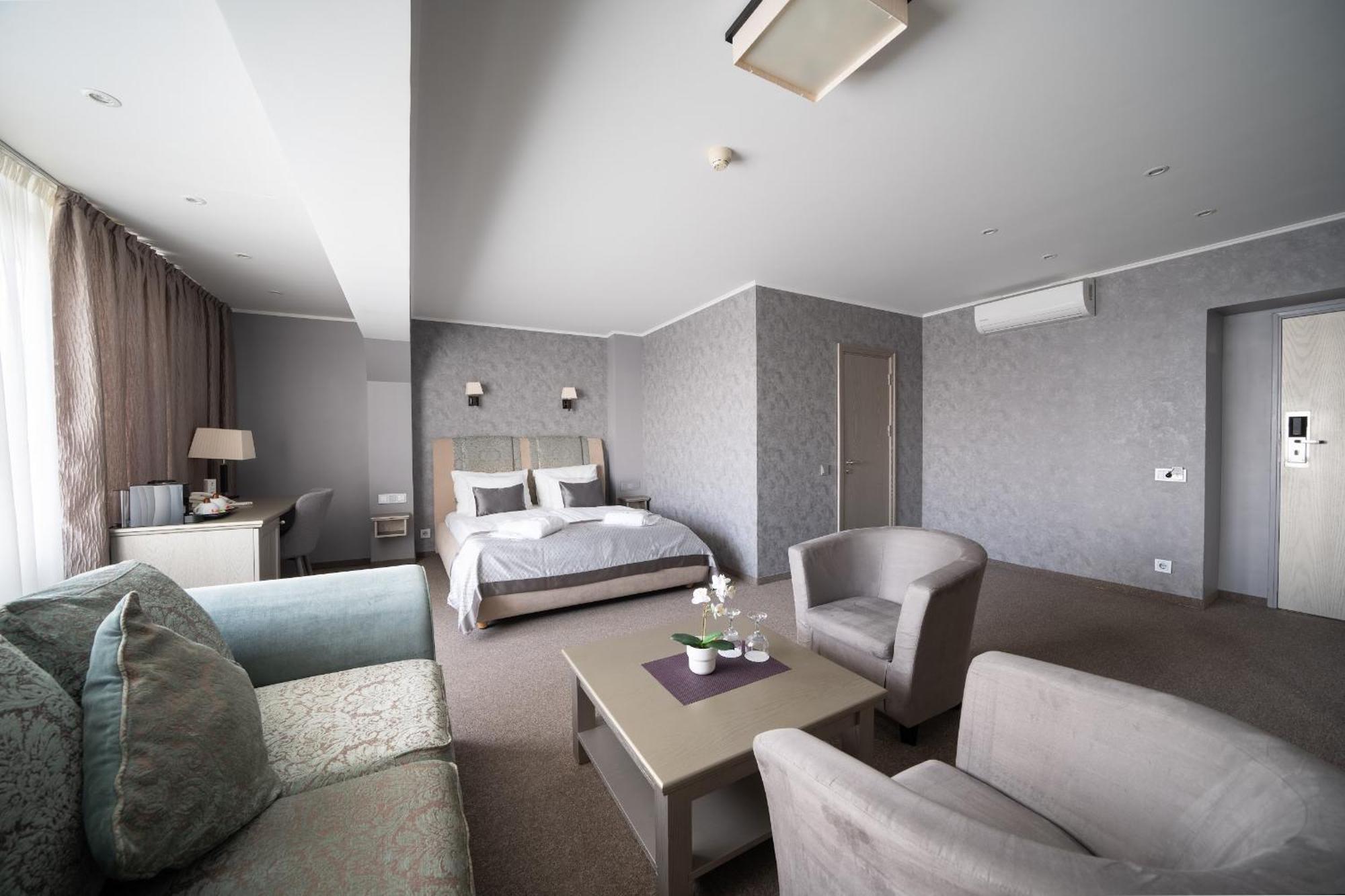 Bellevue Park Hotel Riga With Free Parking Εξωτερικό φωτογραφία
